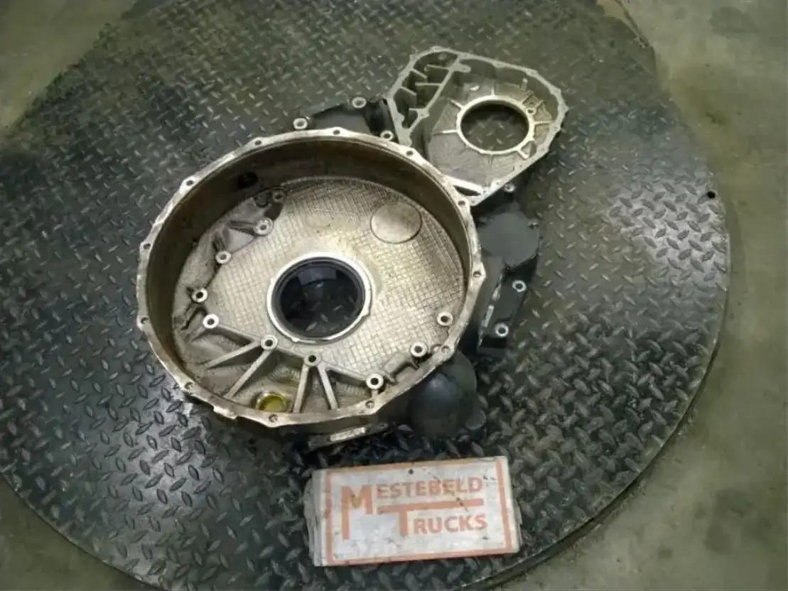 Iveco Vliegwielhuis Stralis - Engine and parts for Truck: picture 1 Iveco Vliegwielhuis Stralis - Engine and parts for Truck: picture 1