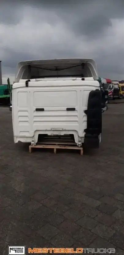 MAN Cabine TGL 12.220 - Cab for Truck: picture 4 MAN Cabine TGL 12.220 - Cab for Truck: picture 4