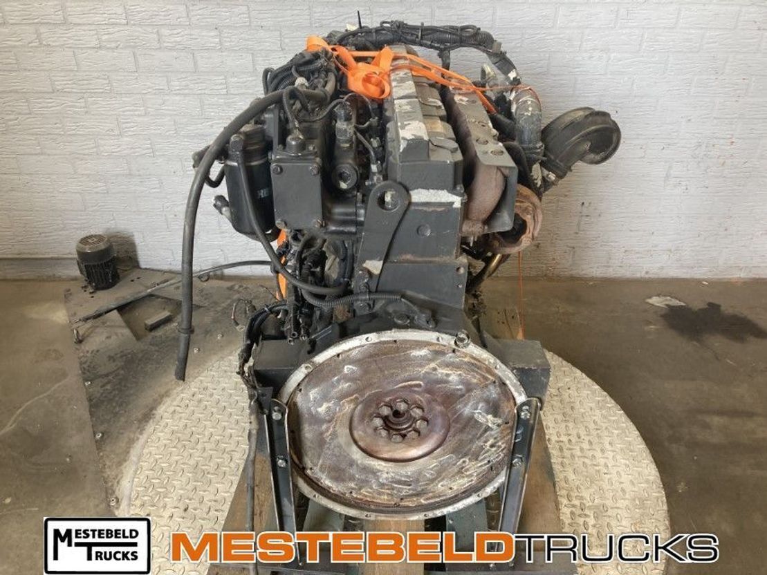 MAN Motor D 0836 LFL 02 - Engine and parts for Truck: picture 2 MAN Motor D 0836 LFL 02 - Engine and parts for Truck: picture 2