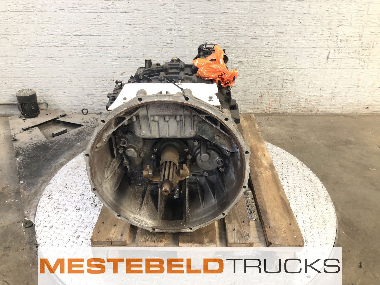 MAN Versnellingsbak 12 AS 2331 TD + IT 3 - Gearbox and parts for Truck: picture 2 MAN Versnellingsbak 12 AS 2331 TD + IT 3 - Gearbox and parts for Truck: picture 2