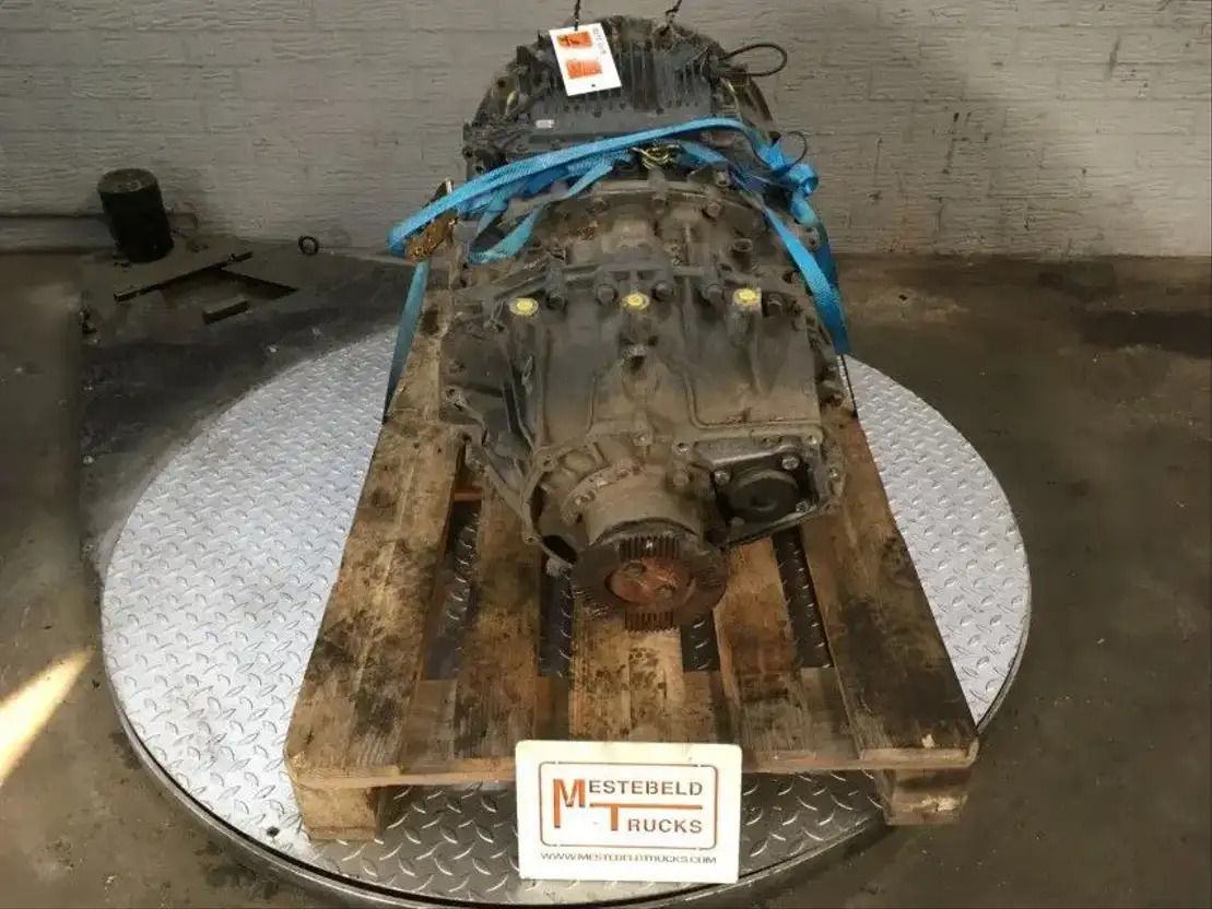 MAN Versnellingsbak 12AS2330TD - Gearbox and parts for Truck: picture 4 MAN Versnellingsbak 12AS2330TD - Gearbox and parts for Truck: picture 4