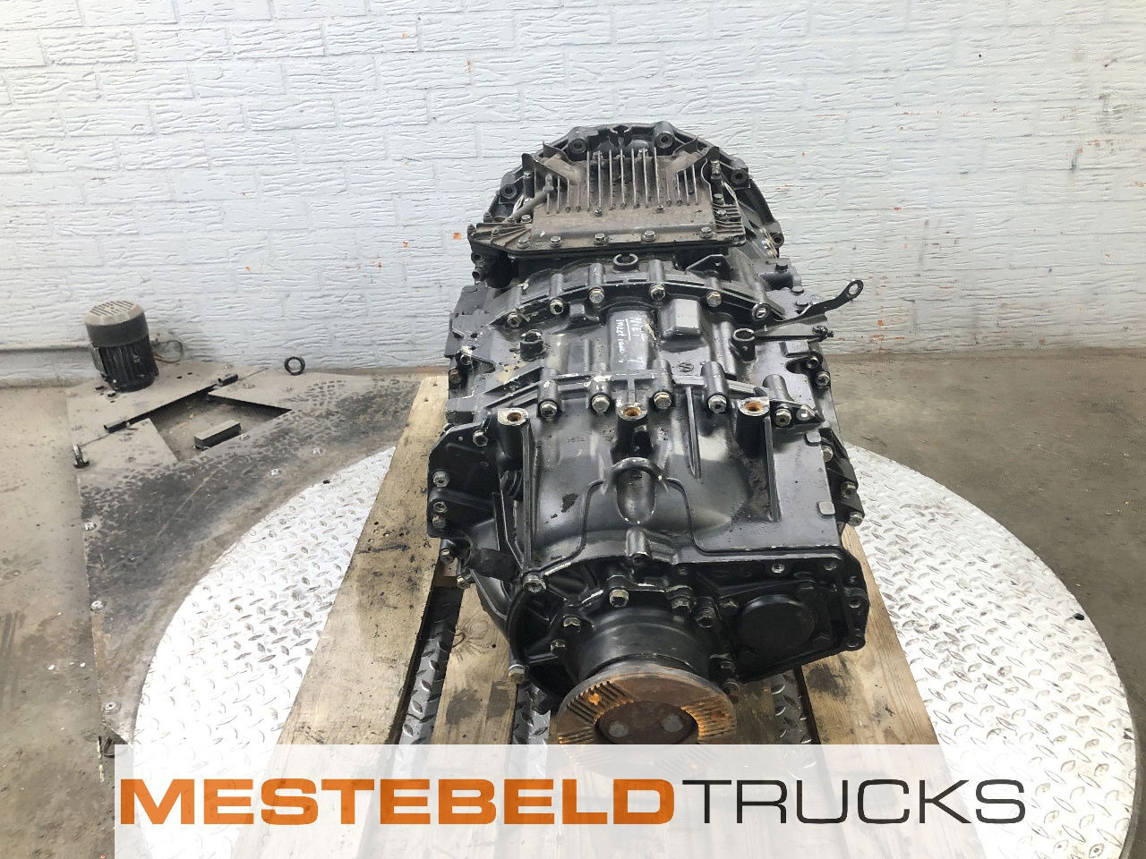 MAN Versnellingsbak 12TC 2740 TO - Gearbox and parts for Truck: picture 4 MAN Versnellingsbak 12TC 2740 TO - Gearbox and parts for Truck: picture 4