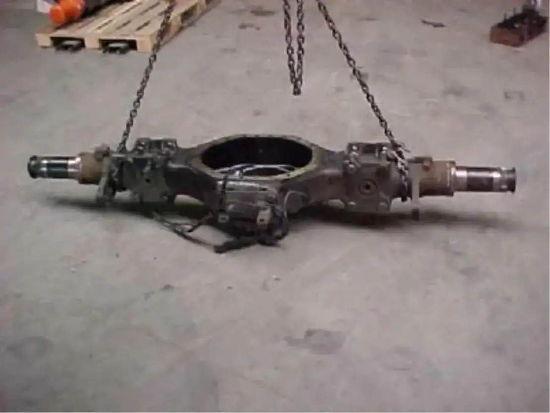 Mercedes-Benz Achterasbanjo HL7 Actros - Rear axle for Truck: picture 1 Mercedes-Benz Achterasbanjo HL7 Actros - Rear axle for Truck: picture 1