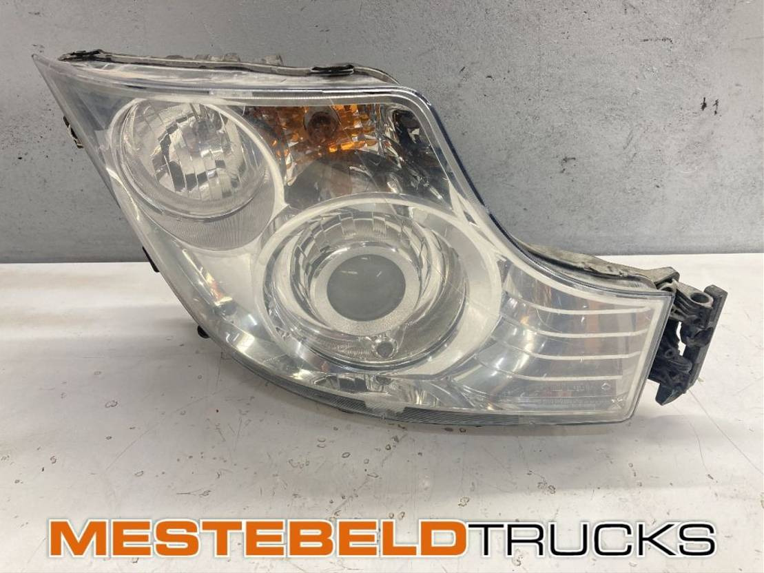 Mercedes-Benz Koplamp rechts - Electrical system for Truck: picture 1 Mercedes-Benz Koplamp rechts - Electrical system for Truck: picture 1