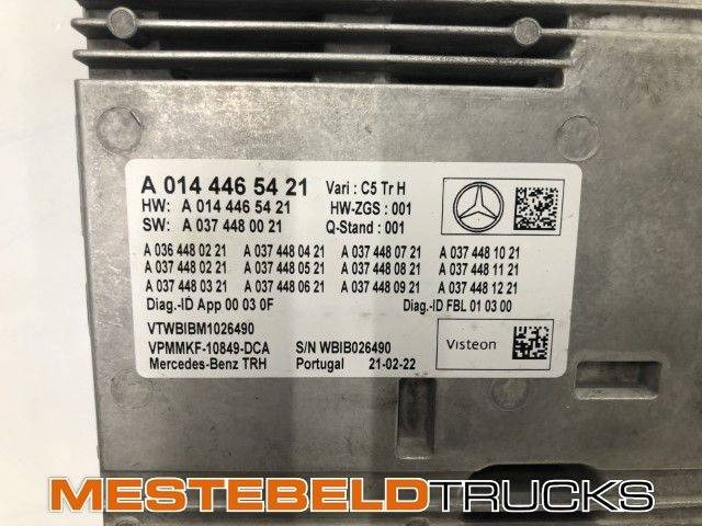 Mercedes-Benz Stuurkast combi-instrument - Electrical system for Truck: picture 2 Mercedes-Benz Stuurkast combi-instrument - Electrical system for Truck: picture 2
