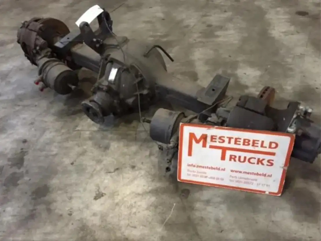 Renault Achteras MS 08125 - Rear axle for Truck: picture 1 Renault Achteras MS 08125 - Rear axle for Truck: picture 1