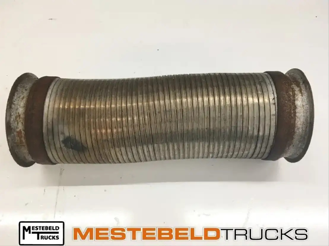 Scania Uitlaatdeel R - Exhaust system for Truck: picture 1 Scania Uitlaatdeel R - Exhaust system for Truck: picture 1