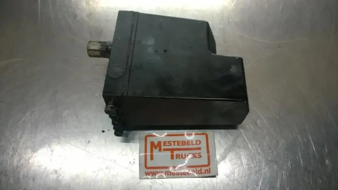 Volvo Cabinepomp - Cab and interior for Truck: picture 1 Volvo Cabinepomp - Cab and interior for Truck: picture 1