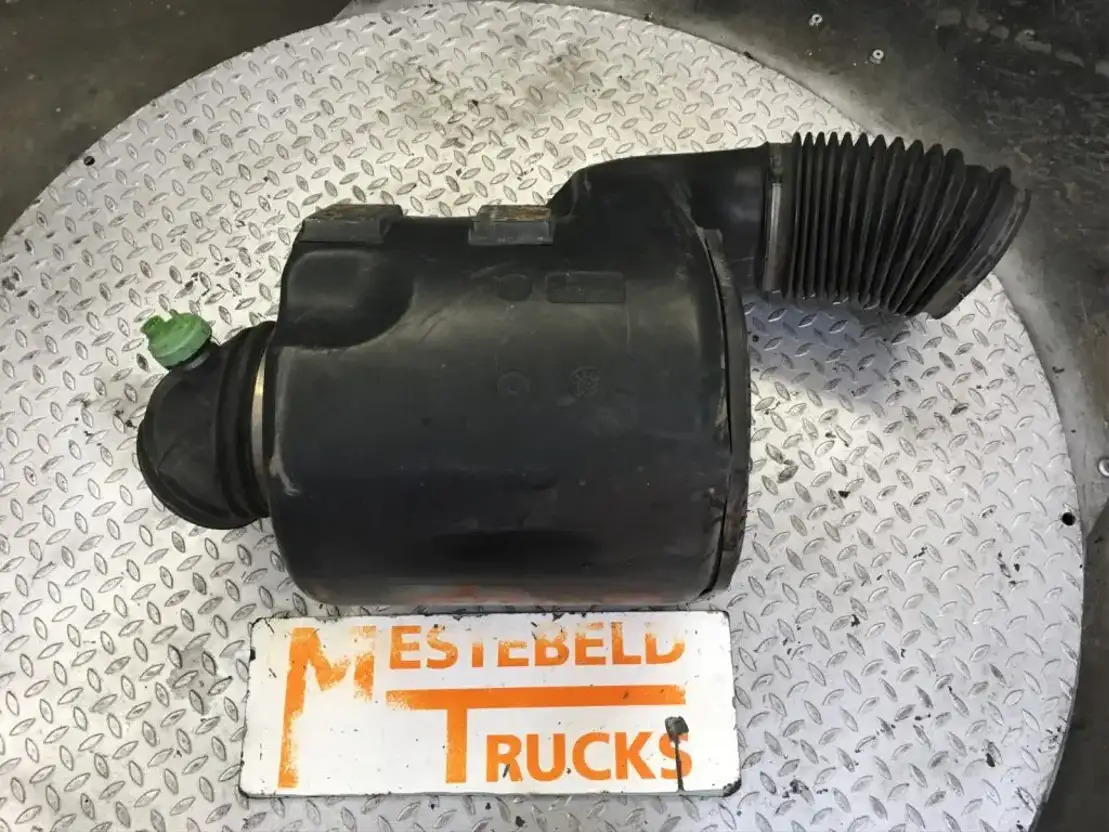 Volvo L uchtfilterhuis - Air filter for Truck: picture 1 Volvo L uchtfilterhuis - Air filter for Truck: picture 1