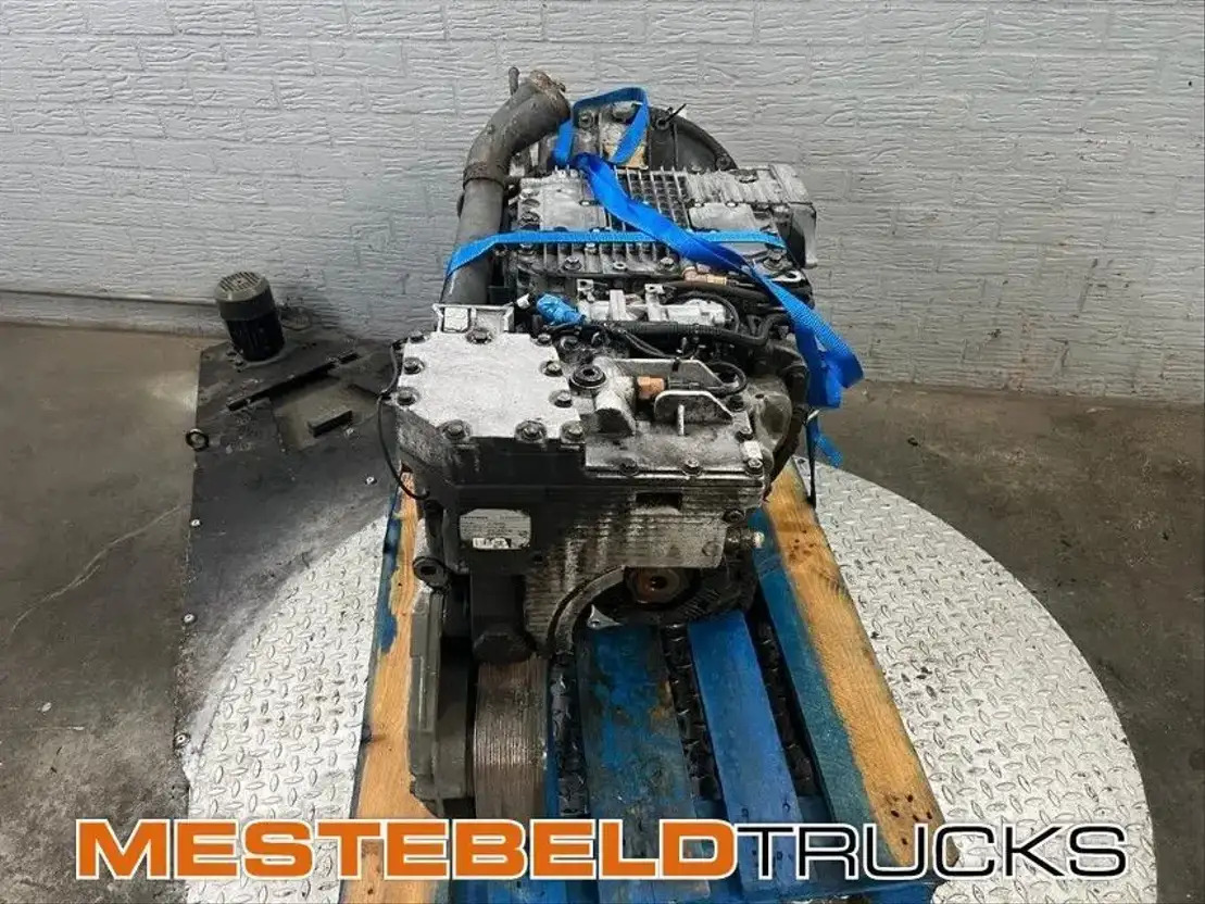 Volvo Versnellingsbak AT2412C met retarder - Gearbox and parts for Truck: picture 2 Volvo Versnellingsbak AT2412C met retarder - Gearbox and parts for Truck: picture 2