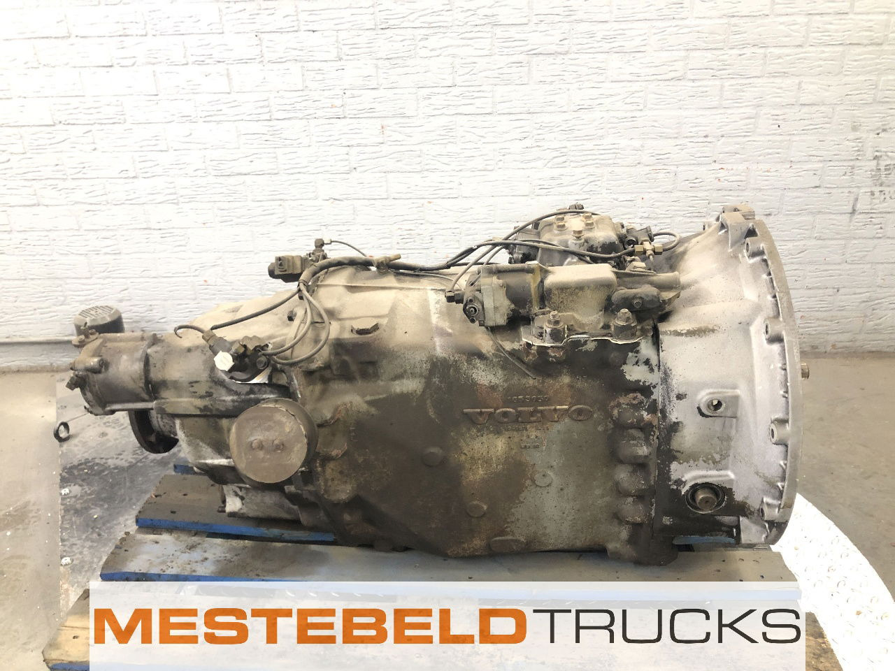 Volvo Versnellingsbak SR1700 - Gearbox and parts for Truck: picture 3 Volvo Versnellingsbak SR1700 - Gearbox and parts for Truck: picture 3