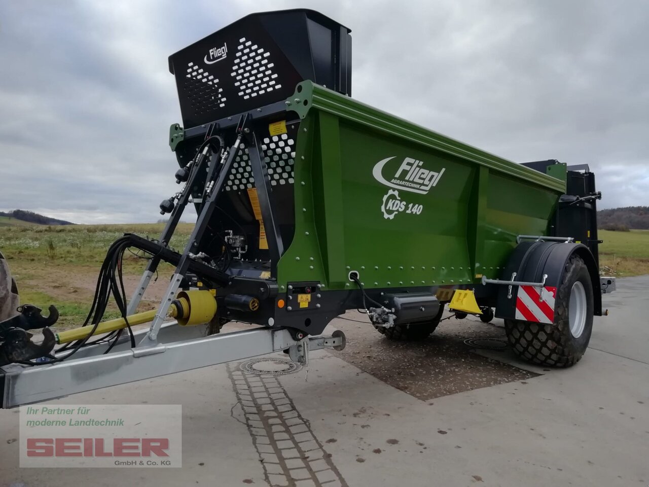 Fliegl KDS 120 JUNIOR XL 12m³ - Manure spreader: picture 1 Fliegl KDS 120 JUNIOR XL 12m³ - Manure spreader: picture 1