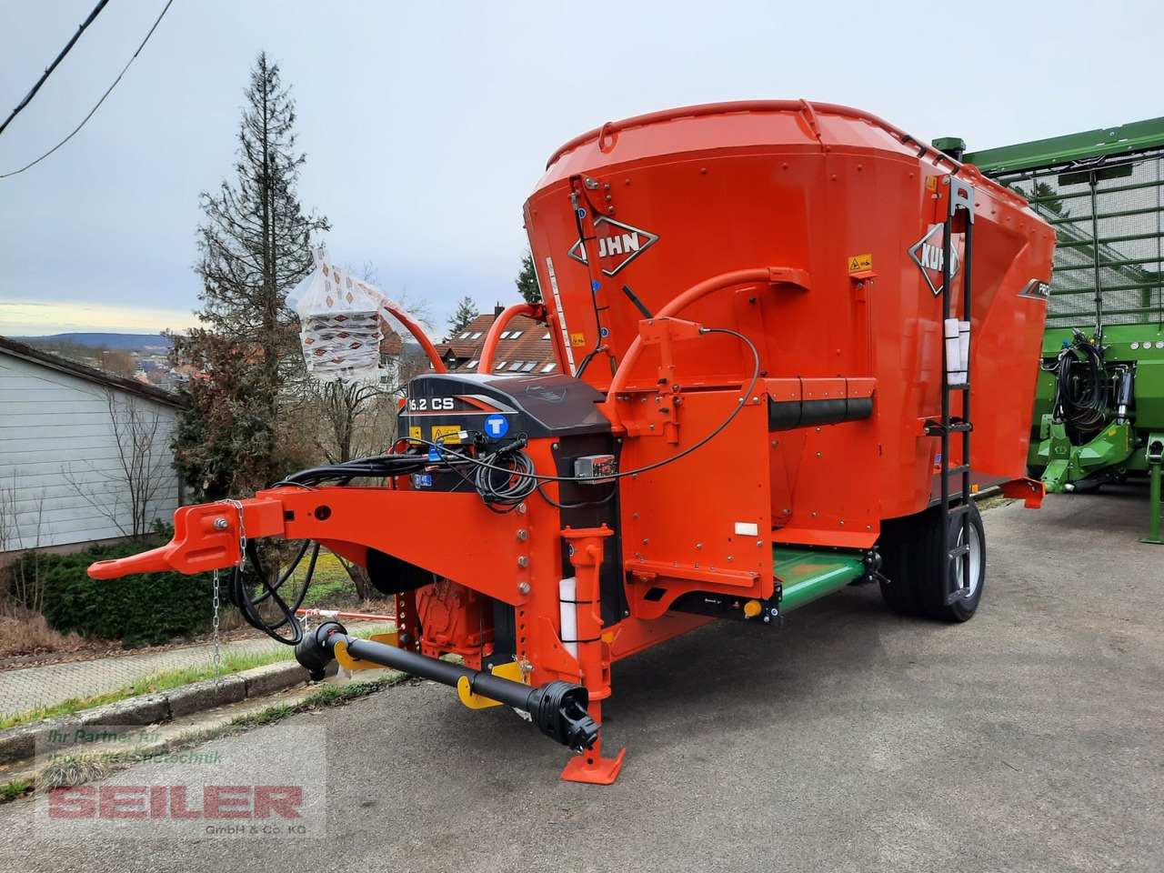New Forage mixer wagon Kuhn PROFILE 16.2 CS: picture 12