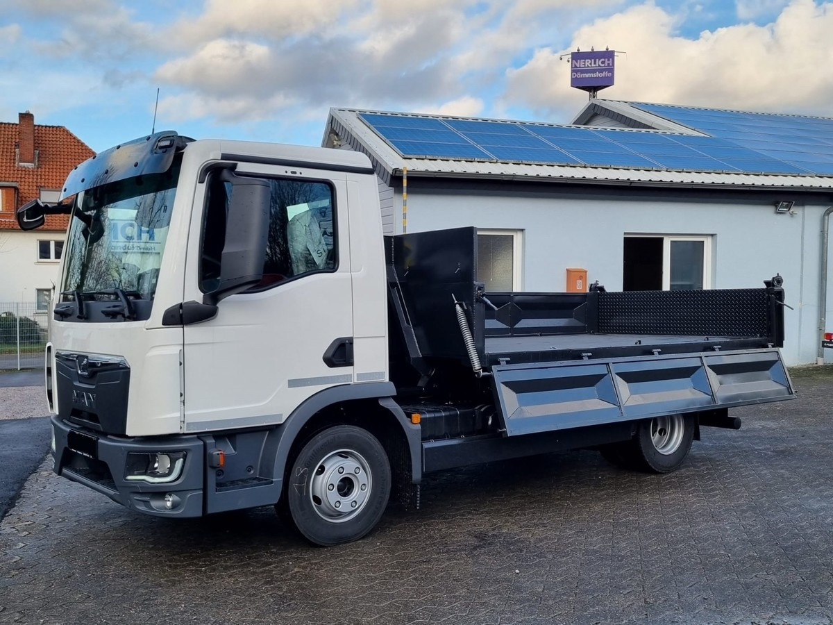 MAN TGL 8.220 BL City Abollkipper 6t TipMatic AHKx2 - Hook lift truck: picture 2 MAN TGL 8.220 BL City Abollkipper 6t TipMatic AHKx2 - Hook lift truck: picture 2