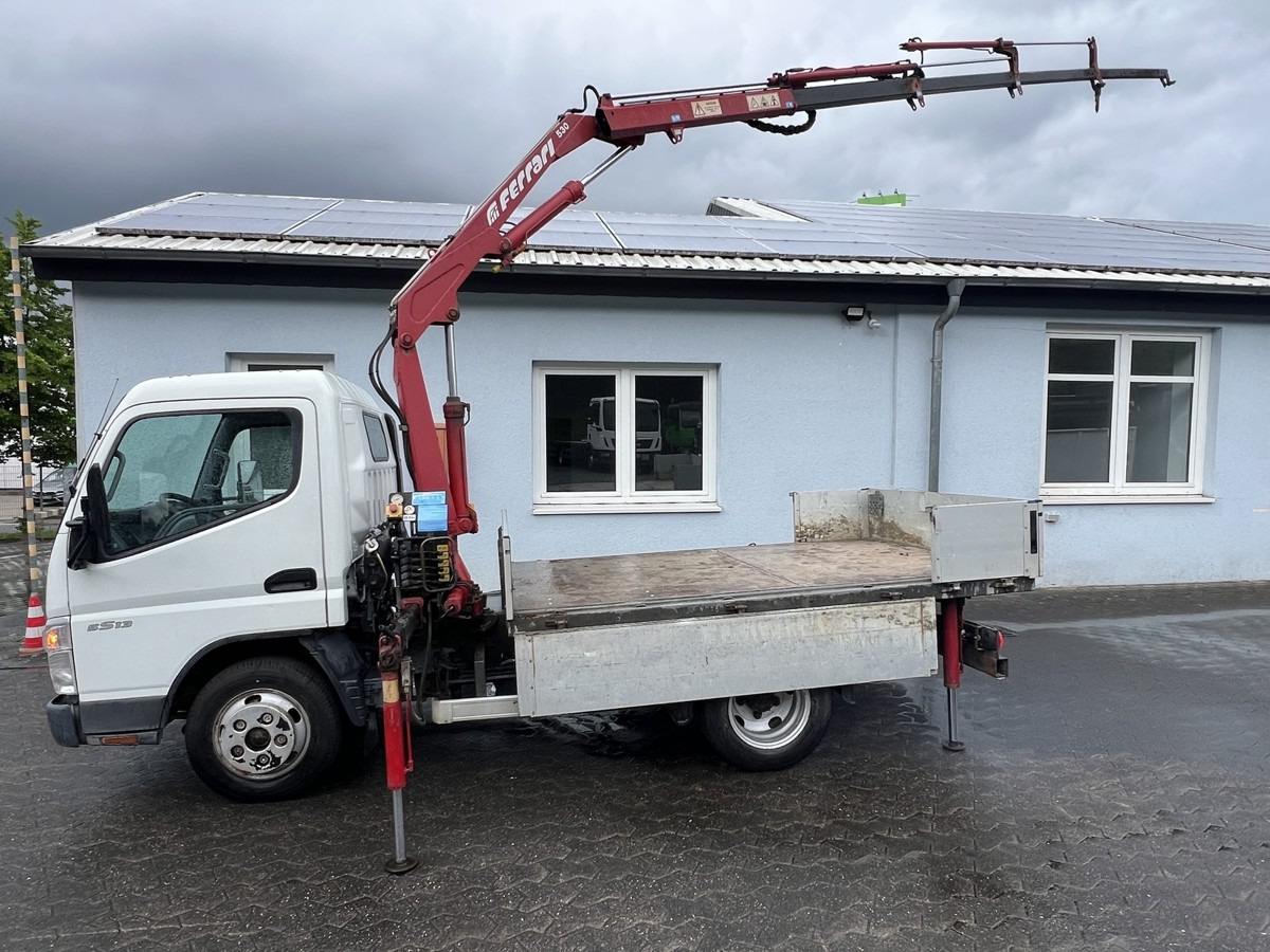 MITSUBISHI Canter 5S13 m. Ladekran Ferrari 530 3xhydr1xmech - Hook lift truck, Crane truck: picture 2 MITSUBISHI Canter 5S13 m. Ladekran Ferrari 530 3xhydr1xmech - Hook lift truck, Crane truck: picture 2