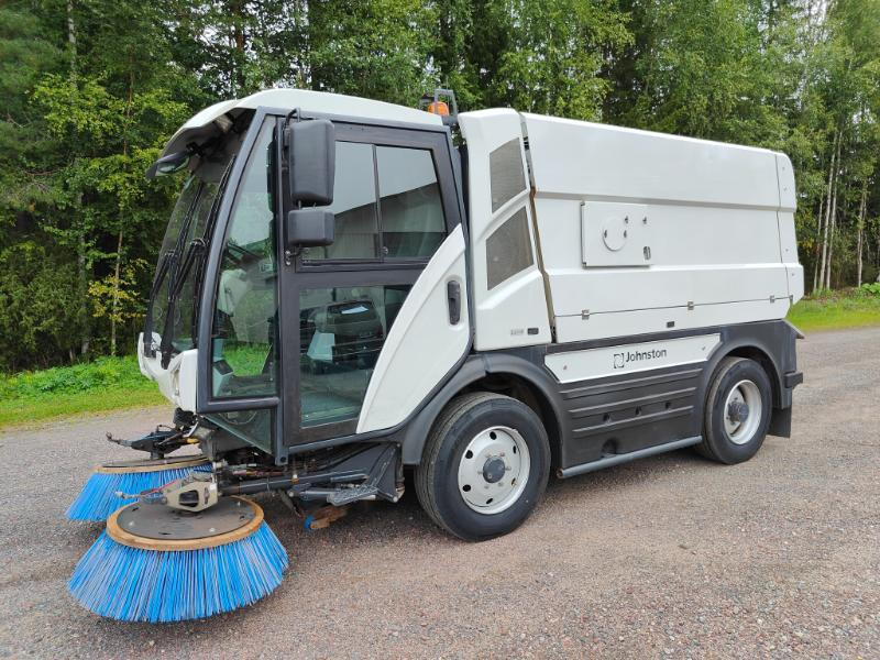 JOHNSTON CN 401 - Road sweeper: picture 3 JOHNSTON CN 401 - Road sweeper: picture 3