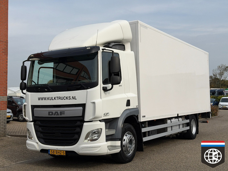 DAF CF 370 FA TAIL LIFT / SMART TACHO V2 / LOW KM - Box truck: picture 2 DAF CF 370 FA TAIL LIFT / SMART TACHO V2 / LOW KM - Box truck: picture 2