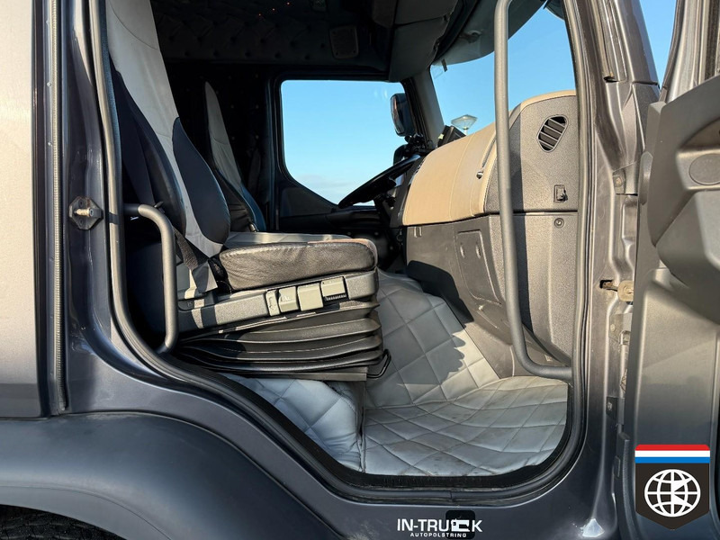 Refrigerator truck Renault Premium 300 CARRIER deepfreezer -30oC - Taillift - Sleeper Cab: picture 17