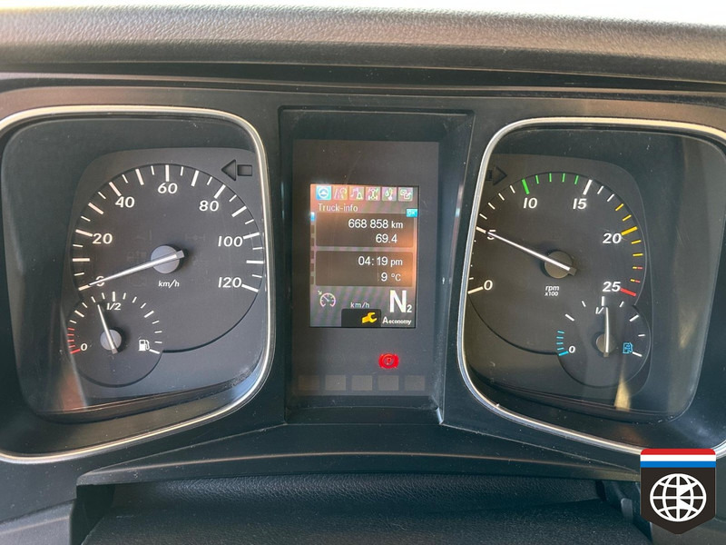 Tractor unit Mercedes-Benz ACTROS 1840 L /  SLEEPER CAB: picture 14