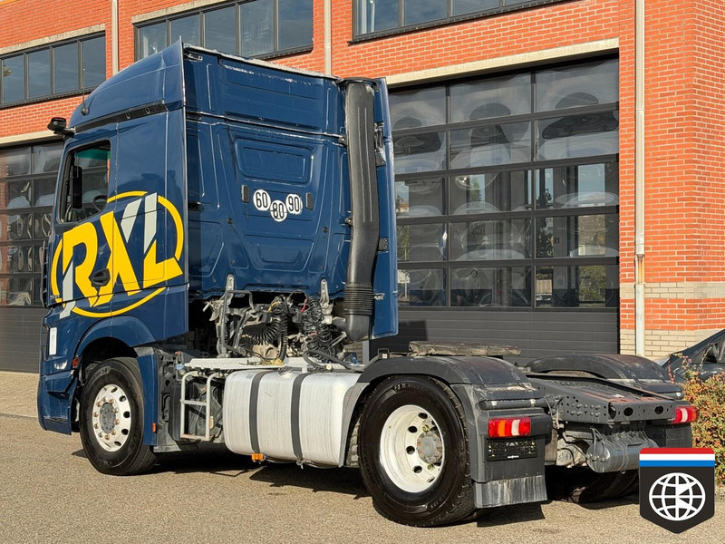 Mercedes-Benz ACTROS 1848 RETARDER / HYDRAULIC / NIGHT A/C / MIRROR CAM / 4 UNITS - Tractor unit: picture 4 Mercedes-Benz ACTROS 1848 RETARDER / HYDRAULIC / NIGHT A/C / MIRROR CAM / 4 UNITS - Tractor unit: picture 4