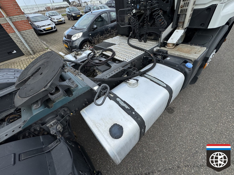 Renault T LANDER 460 / PTO HYDRAULIC / RETARDER - ONLY 500.000 KM - Tractor unit: picture 4 Renault T LANDER 460 / PTO HYDRAULIC / RETARDER - ONLY 500.000 KM - Tractor unit: picture 4