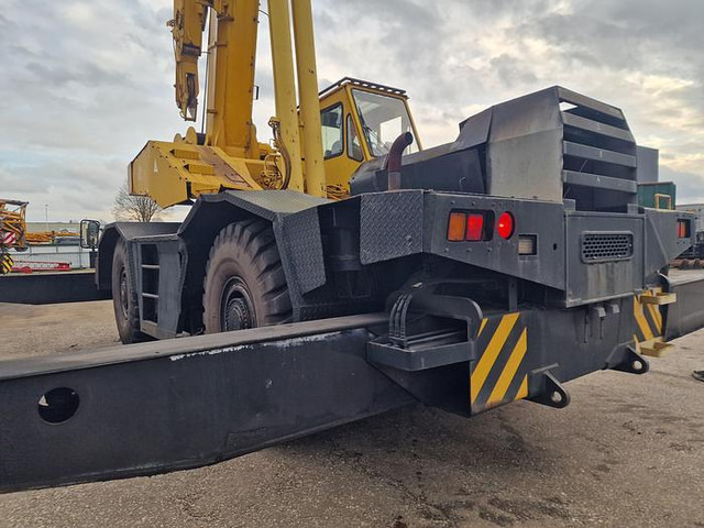 Rough terrain crane Tadano TR-400E: picture 15