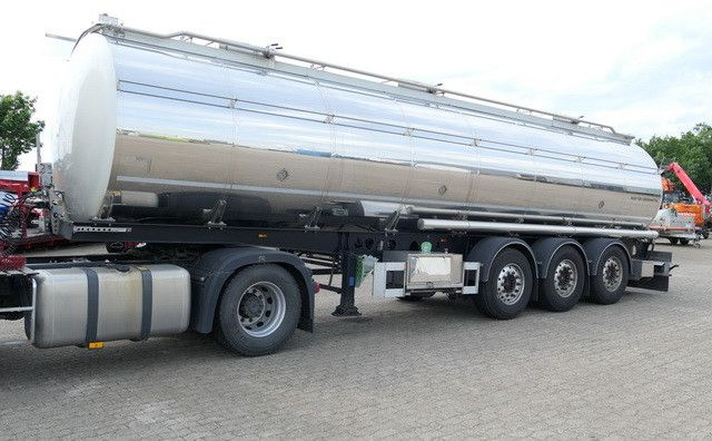 Berger SAPL 24 SATA, Isoliert, Edelstahl,3 Kammern,31m³ - Tank semi-trailer: picture 5 Berger SAPL 24 SATA, Isoliert, Edelstahl,3 Kammern,31m³ - Tank semi-trailer: picture 5