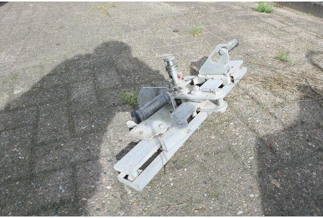 Lissmac Steingreifer, Kalksandsteinblöcke - Construction machinery: picture 2 Lissmac Steingreifer, Kalksandsteinblöcke - Construction machinery: picture 2