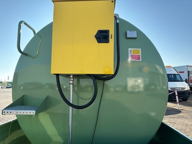 Emiliana Serbatoi TF 9/50, Betankungsanlage, 9m³ - Storage tank: picture 3 Emiliana Serbatoi TF 9/50, Betankungsanlage, 9m³ - Storage tank: picture 3