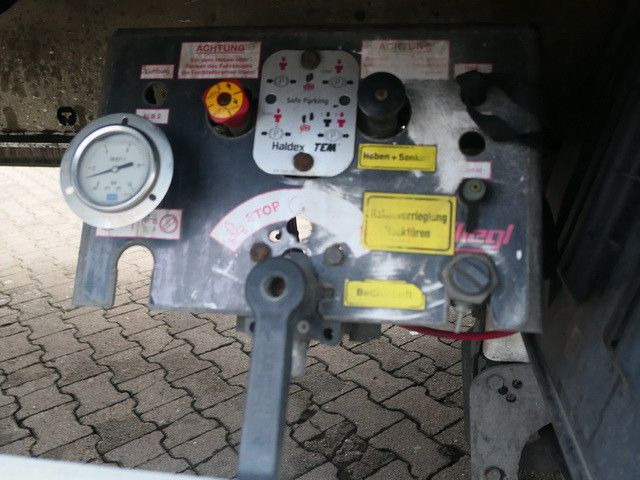 Walking floor semi-trailer Fliegl SDS 390, 92m³, 10mm Boden, mehrfach auf Lager: picture 12