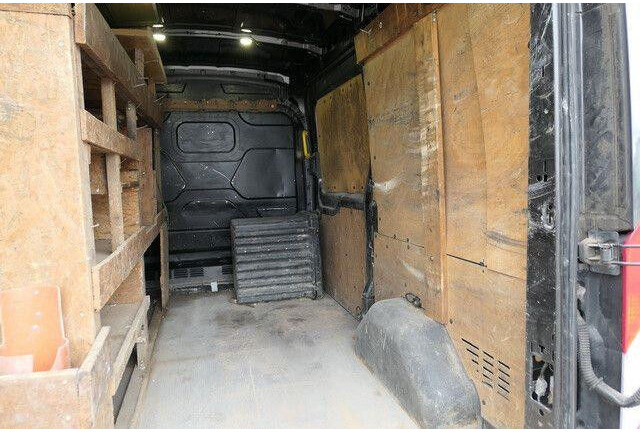 Panel van Ford Transit 4x2, 3 Sitz, Klima, AHK, Handwerker: picture 9