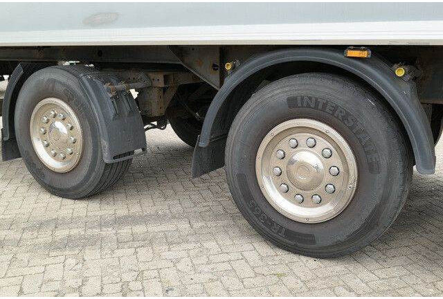Refrigerator semi-trailer Krone SZR 18, 2-Achser, Gelenkt/Tridec, Carrier, LBW: picture 11