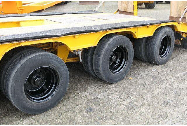 Langendorf SATH 30/34, Hydr. Rampen, Gelenkt, Tiefbett - Low loader semi-trailer: picture 3 Langendorf SATH 30/34, Hydr. Rampen, Gelenkt, Tiefbett - Low loader semi-trailer: picture 3