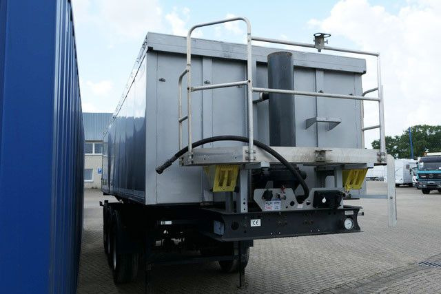 Langendorf SKA-HS 24/30 ISOXX, Alu, Thermo, 26m³, Luft-Lift - Tipper semi-trailer: picture 3 Langendorf SKA-HS 24/30 ISOXX, Alu, Thermo, 26m³, Luft-Lift - Tipper semi-trailer: picture 3