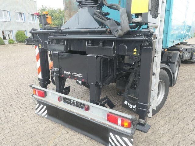 Langendorf SSH 20/21, Rollkran MKG, Gelenkt, 7.800mm lang - Dropside/ Flatbed semi-trailer: picture 5 Langendorf SSH 20/21, Rollkran MKG, Gelenkt, 7.800mm lang - Dropside/ Flatbed semi-trailer: picture 5