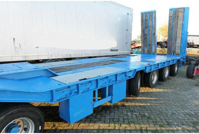 Langendorf TUE 46/62-6, 60to. GG, Gelenkt, Hydr. Rampen - Low loader trailer: picture 5 Langendorf TUE 46/62-6, 60to. GG, Gelenkt, Hydr. Rampen - Low loader trailer: picture 5