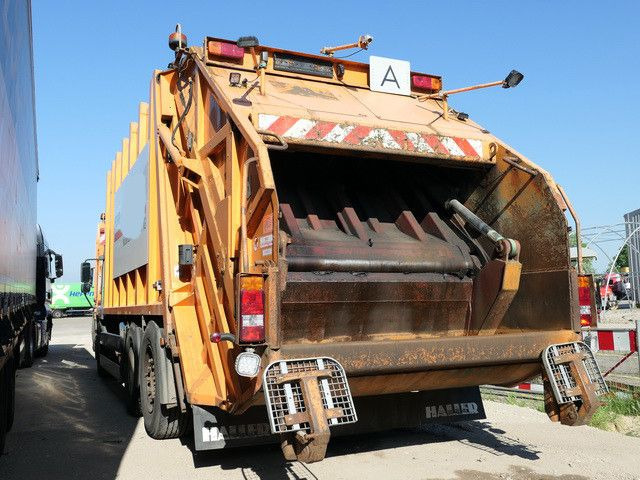 MAN 26.350 TGA/Haller 24 m³./Klima/4 Sitze - Garbage truck: picture 4 MAN 26.350 TGA/Haller 24 m³./Klima/4 Sitze - Garbage truck: picture 4