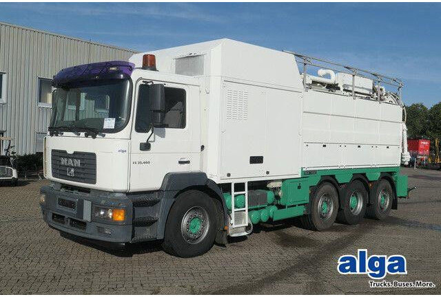 MAN 35.464 FVNLC 8x2, Müller-Fatmaster, Saugaufbau - Vacuum truck: picture 1 MAN 35.464 FVNLC 8x2, Müller-Fatmaster, Saugaufbau - Vacuum truck: picture 1