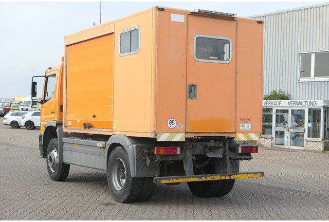 Mercedes-Benz 1518 A Atego 4X4, Klima, AHK, Allrad, Rolltor - Box truck: picture 3 Mercedes-Benz 1518 A Atego 4X4, Klima, AHK, Allrad, Rolltor - Box truck: picture 3