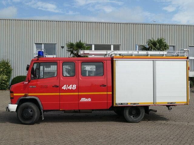 Mercedes-Benz 814 D/Feuerwehr/Metz/Wassertank/Pumpe - Fire truck: picture 5 Mercedes-Benz 814 D/Feuerwehr/Metz/Wassertank/Pumpe - Fire truck: picture 5