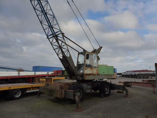 PPM 18.01, Mobilkran, Deutz 6 Zylinder, ca. 28m, - Tower crane: picture 4 PPM 18.01, Mobilkran, Deutz 6 Zylinder, ca. 28m, - Tower crane: picture 4