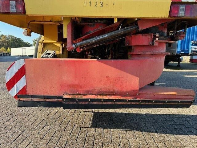 Schmidt CJS 914 Super, Kehrmaschine, Mercedes Motor - Road sweeper: picture 2 Schmidt CJS 914 Super, Kehrmaschine, Mercedes Motor - Road sweeper: picture 2