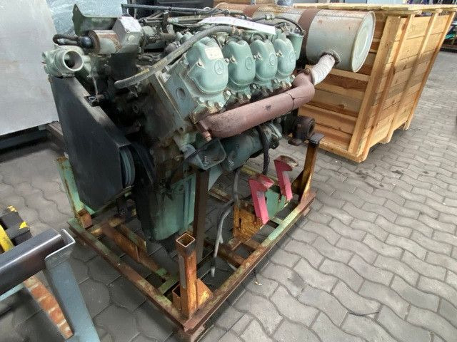 Mercedes-Benz OM 422 Motor, V8, 8 Zylinder, 10x am Lager - Tractor unit: picture 5 Mercedes-Benz OM 422 Motor, V8, 8 Zylinder, 10x am Lager - Tractor unit: picture 5