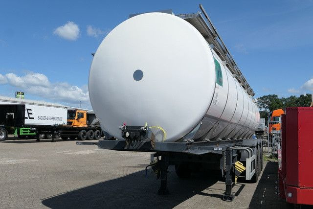 Zorzi 38 S ET, Isoliert, 32m³, 4 Kammern, BPW - Tank semi-trailer: picture 4 Zorzi 38 S ET, Isoliert, 32m³, 4 Kammern, BPW - Tank semi-trailer: picture 4