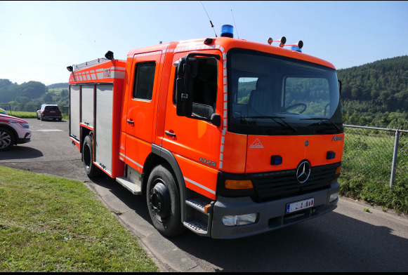Camion de pompier Mercedes-Benz 1325F Atego (2002-27.258 km) - Fire truck: picture 2 Camion de pompier Mercedes-Benz 1325F Atego (2002-27.258 km) - Fire truck: picture 2