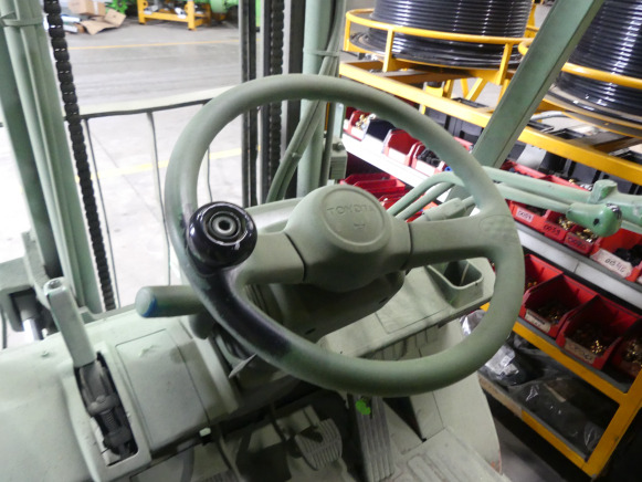 Chariot élévateur Toyota - Electric forklift: picture 4 Chariot élévateur Toyota - Electric forklift: picture 4