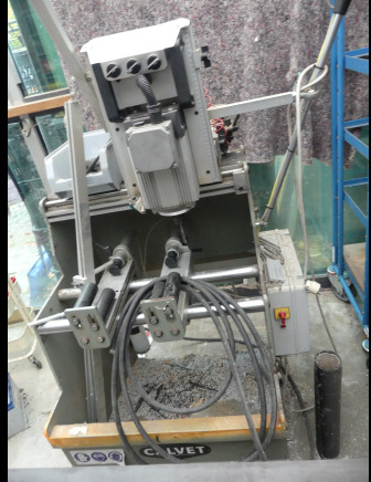 Fraiseuse à copier Calvet - P Macchine 01P - Milling machine: picture 4 Fraiseuse à copier Calvet - P Macchine 01P - Milling machine: picture 4