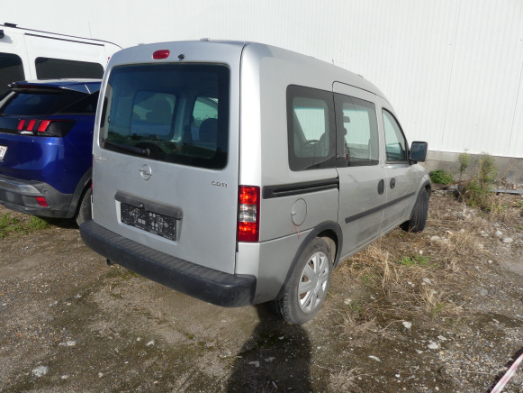 Voiture Opel Combo - Other machinery: picture 3 Voiture Opel Combo - Other machinery: picture 3