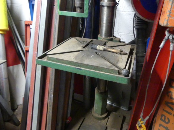 Perceuse sur colonne CH-25 - Metalworking machinery: picture 3 Perceuse sur colonne CH-25 - Metalworking machinery: picture 3