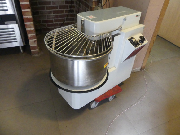 Bakery equipment Pétrin malaxeur Diamond: picture 1